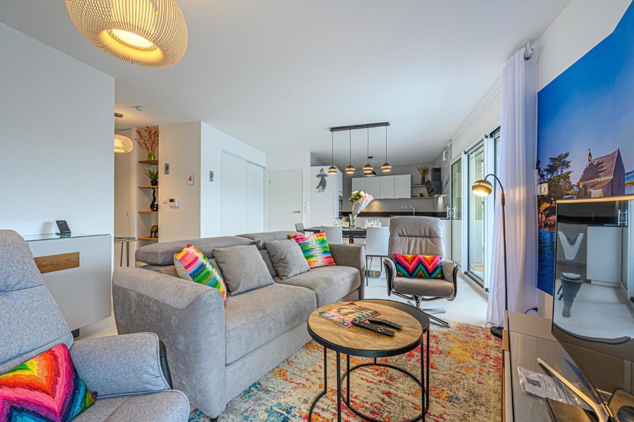 L'Audacieux - Appt Neuf Avec Vue Sur Les Toits Apartment วานส์ ภายนอก รูปภาพ