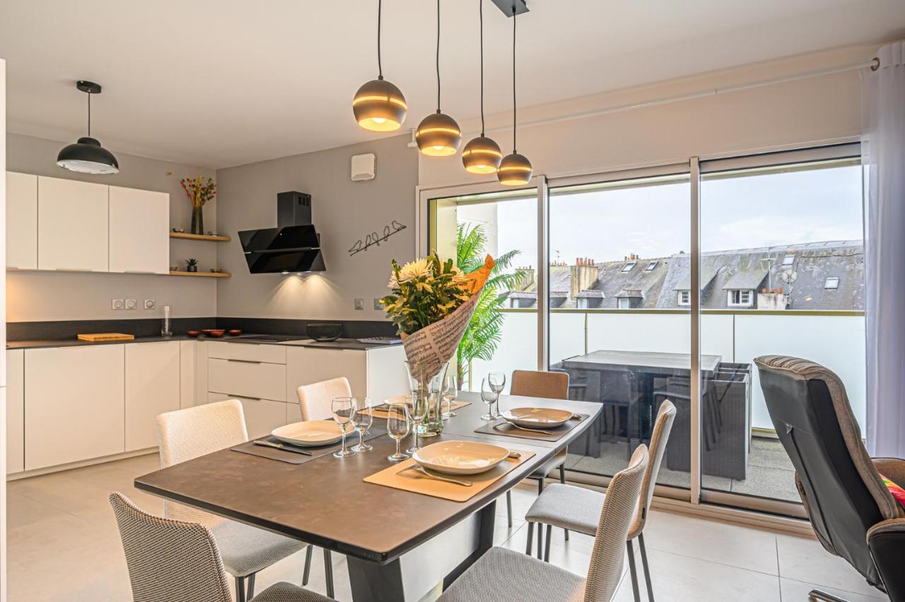 L'Audacieux - Appt Neuf Avec Vue Sur Les Toits Apartment วานส์ ภายนอก รูปภาพ